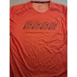 Nike Running Dri-FIT Short Sleeve T-Shirt Mens Medium Orange Athletic Reflective